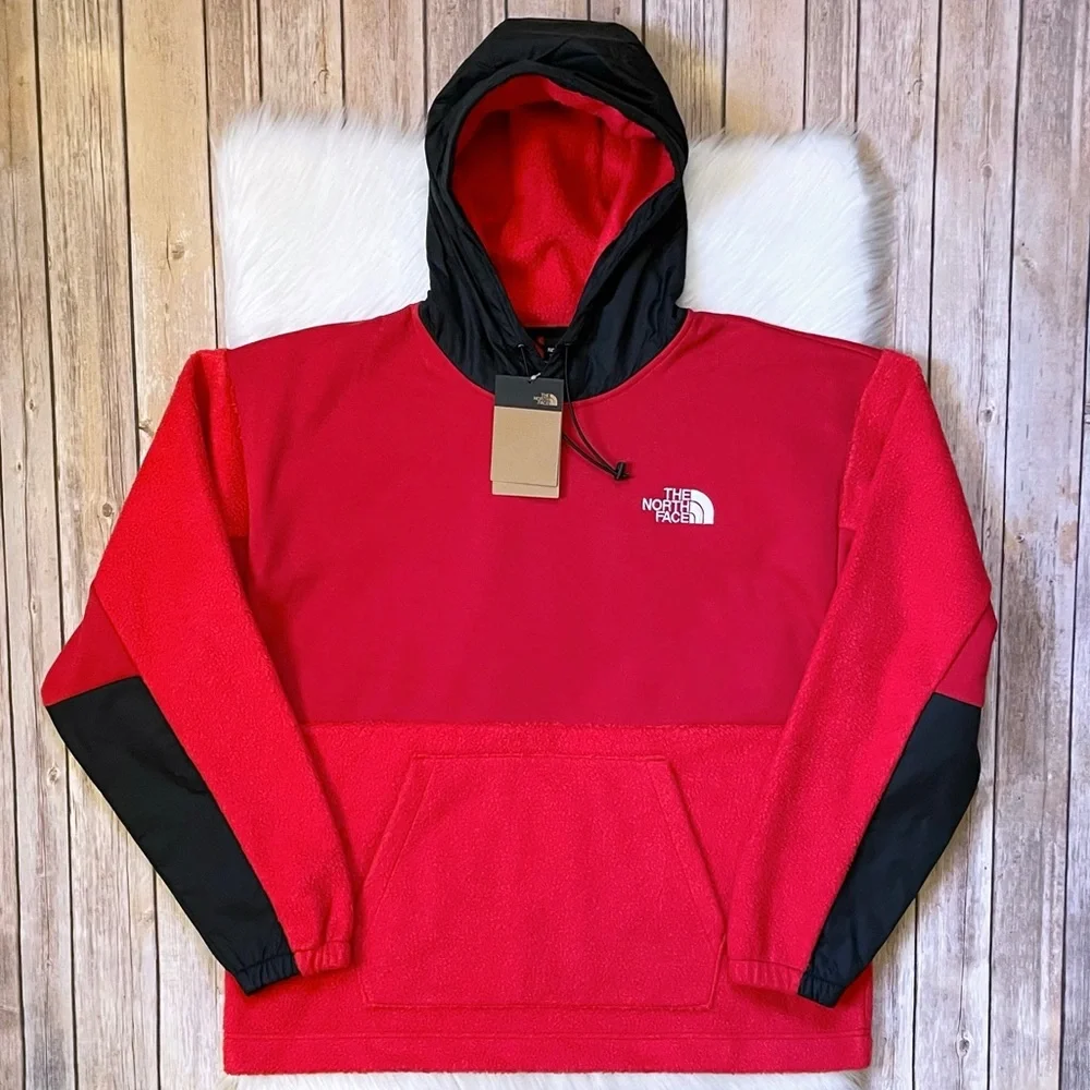 The North Face Men’s Novelty Fleece Hoodie In Red - Picture 1 of 6